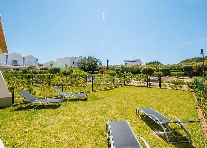 Gale Sunbeach Village - Jardins Da Gale 別荘