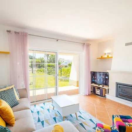 Дом отдыха Gale Sunbeach Village - Jardins Da Gale